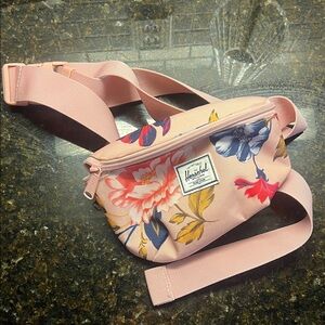Herschel Supply Company Floral Hip / Fanny Pack